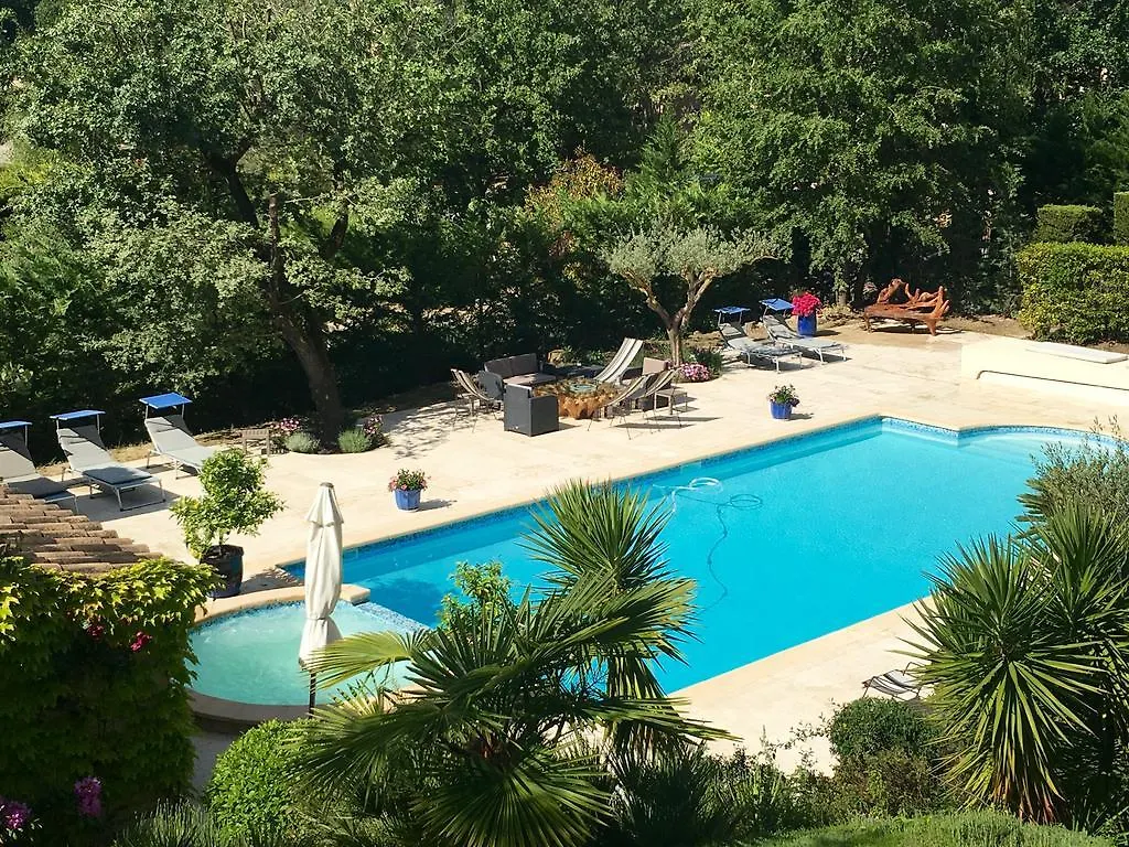 Le Marijas Bed & Breakfast Les Michels France