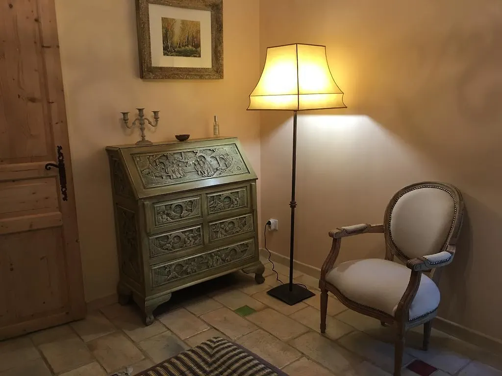 Le Marijas Bed & Breakfast Les Michels