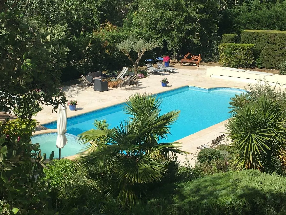 Le Marijas Bed & Breakfast Les Michels 0*,  France